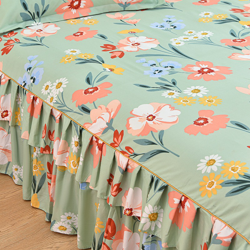 VelvetBloom – Cozy Floral Bedding Set