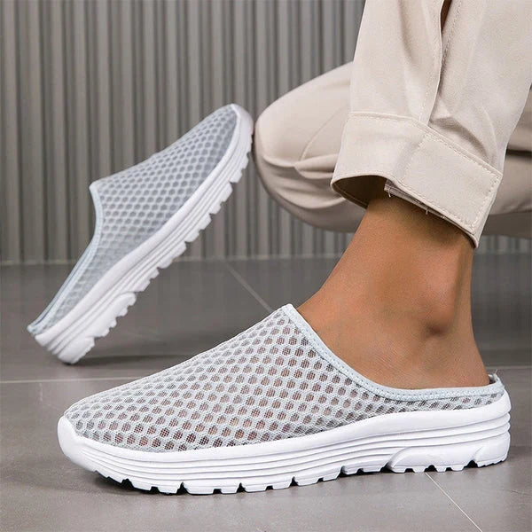 AirEase – Breathable Mesh Slippers