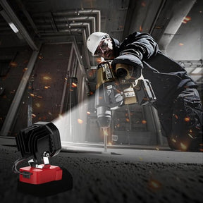 BrightGuard – Heavy-Duty LED Work Light Protecting Your Battery