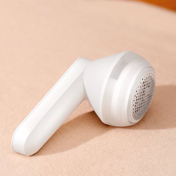 FabricGlow – Efficient Electric Lint Remover